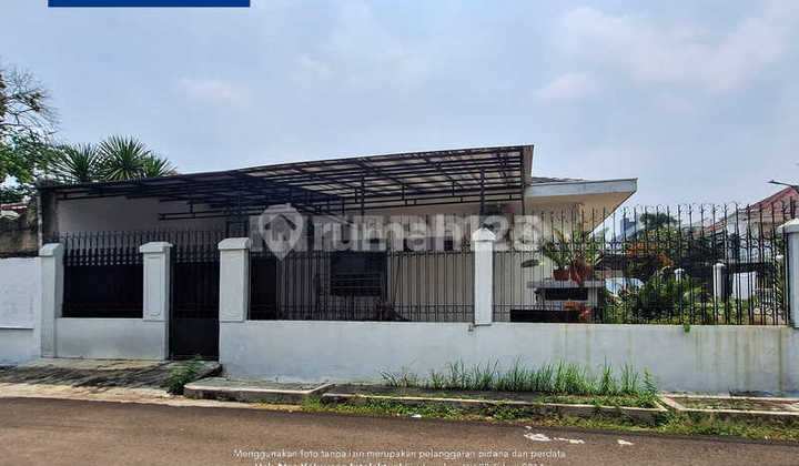 Rumah Hook Dijual Taman Kedoya – Luas Tanah 302m2 2
