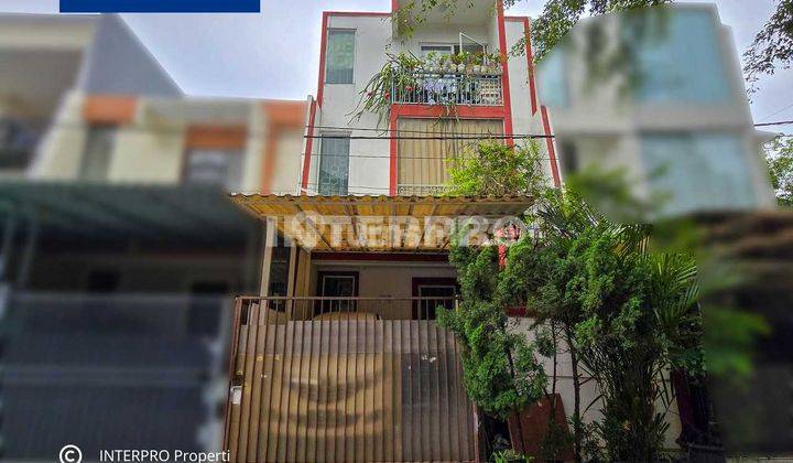 Rumah Lebar 6m Jalan Lebar di Green Ville, Jakarta Barat 1