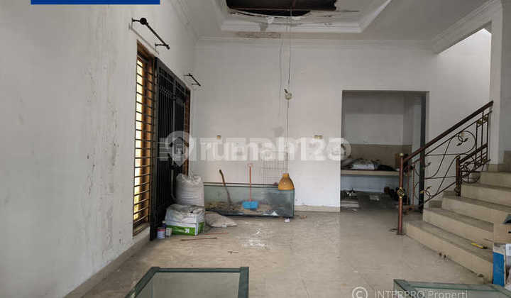 Rumah Dijual Duri Kepa Hitung Tanah - LT 165M2 SHM 2