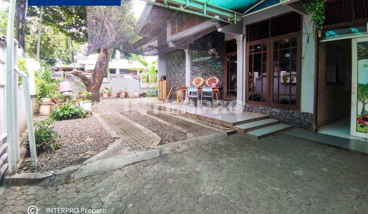 Rumah Hook 2 Lantai Dijual Taman Meruya Ilir Lt 307m2 Siap Huni 2