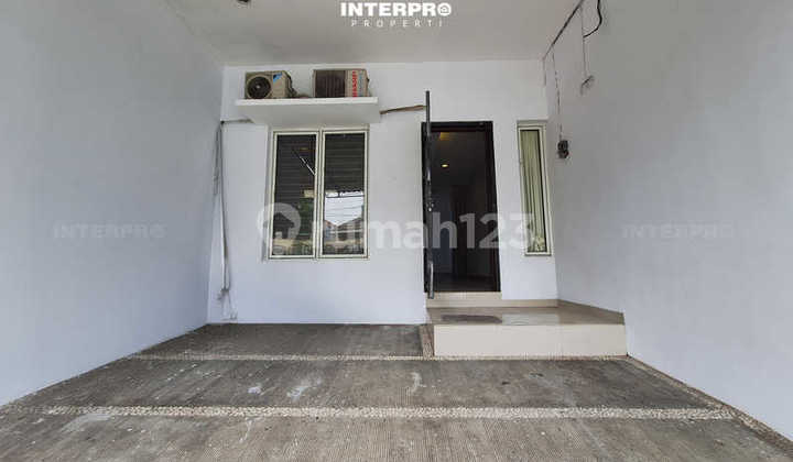 Rumah 2 Lantai Dijual Duri Kepa Hadap Barat - Luas Tanah 80M2