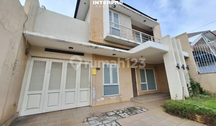 Rumah Disewakan Taman Kedoya Baru Akses Jalan Lebar - LT 200M2 2