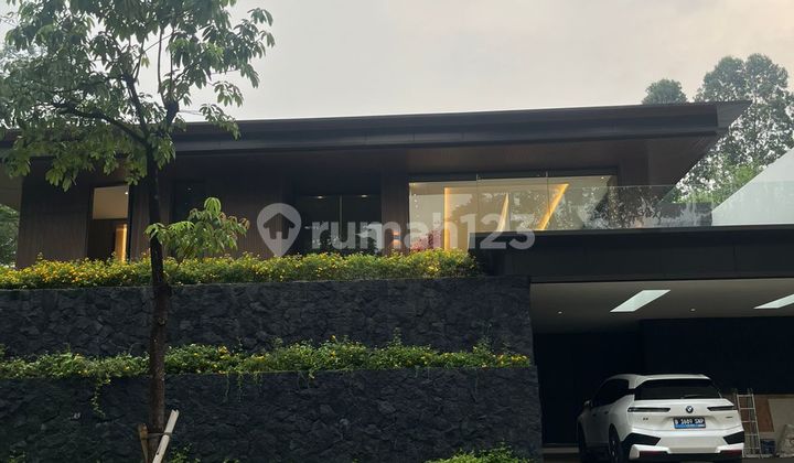 Rumah Villa Brand New Modern Full Furnish De Park Bsd City