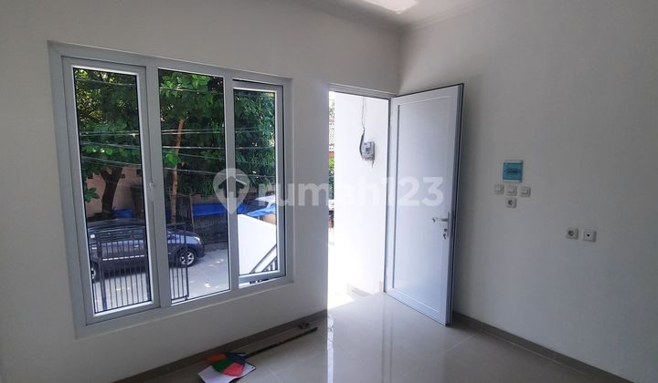 Rumah di Kelapa Gading Baru 2 Lantai 2