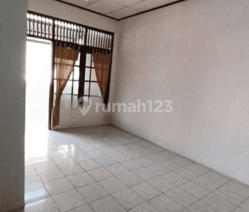 Rumah Kontrakan 2 Lantai Unfurnished di Kelapa Gading, Jakarta Utara 2