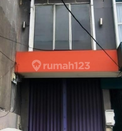 Ruko 4 Lantai di Rawamangun (Fb0801b)