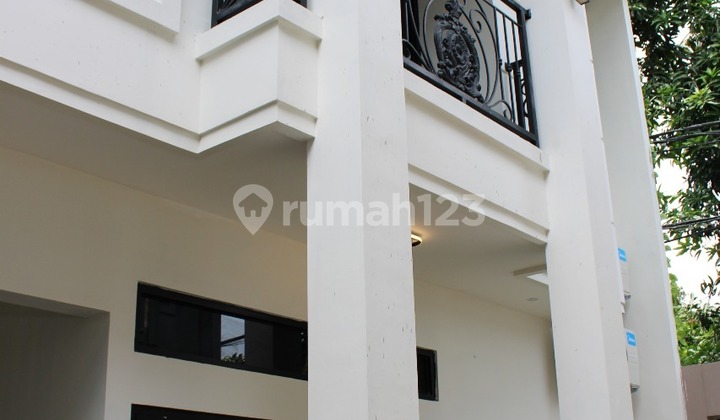 Rumah Bagus Minimalis 2 Lantai Di Pasar Rebo Rumah Bagus Minimalis 2 Lantai Di Pasar Rebo