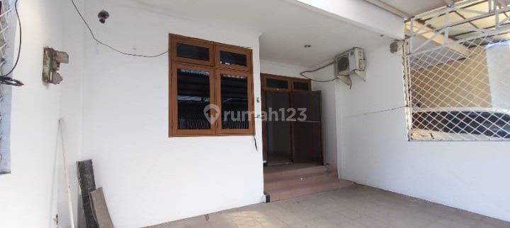 Rumah Kontrakan Unfurnished Kelapa Gading, Jakarta Utara (BH0902R) 1