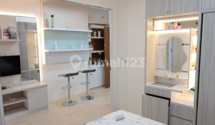 Maple Park Fully Furnished Mid Floor