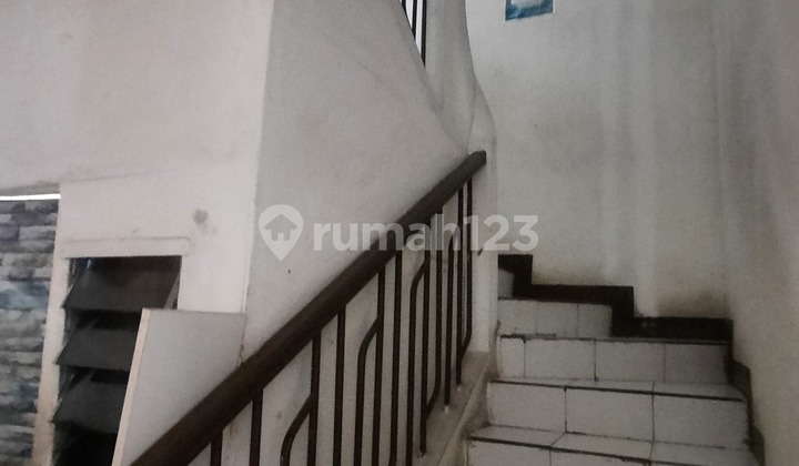 Running Kos2 in Kelapa Gading 2