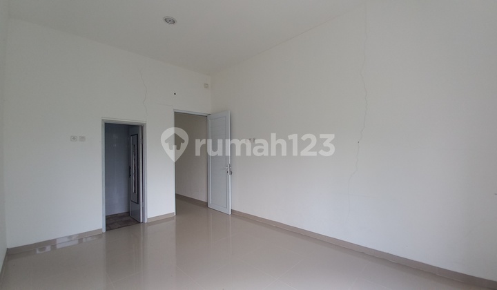 Rumah 2 Lantai Siap Huni Dijual Di Gading Griya Lestari (EG0101CLS) 2
