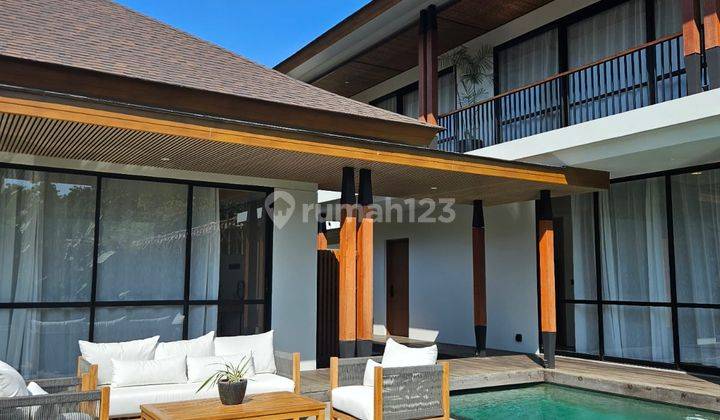 Villa For Sale in Jimbaran Near Ayana Resort Hotel and Beach 1