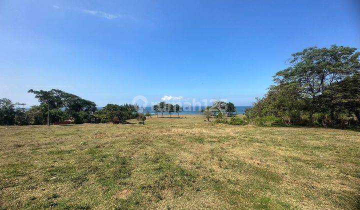 Cheap beach front land for sale suitable for a villa on Saba Beach 2