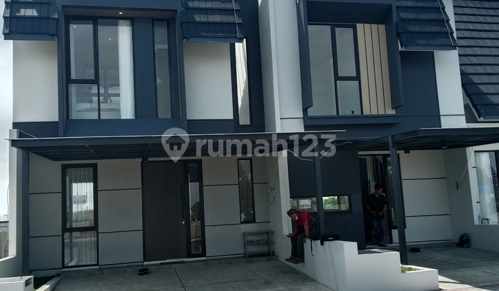 2-Storey House in Menganti Gresik with Cluster Concept