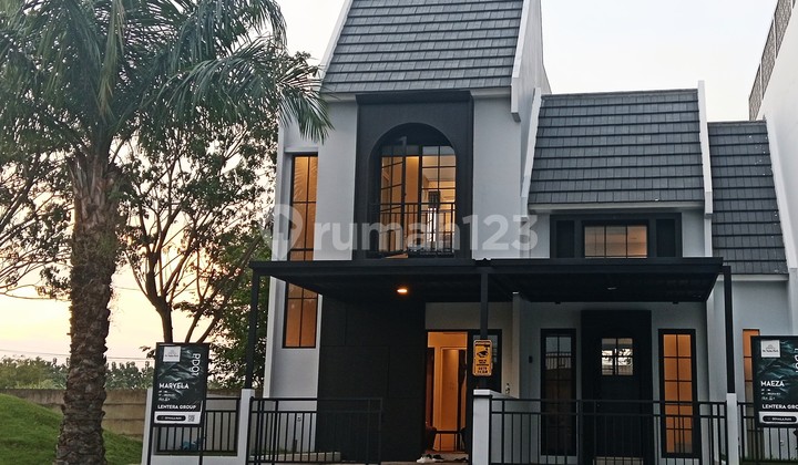 Rumah 1 Lantai Gresik.menganti Ciamik Pool 