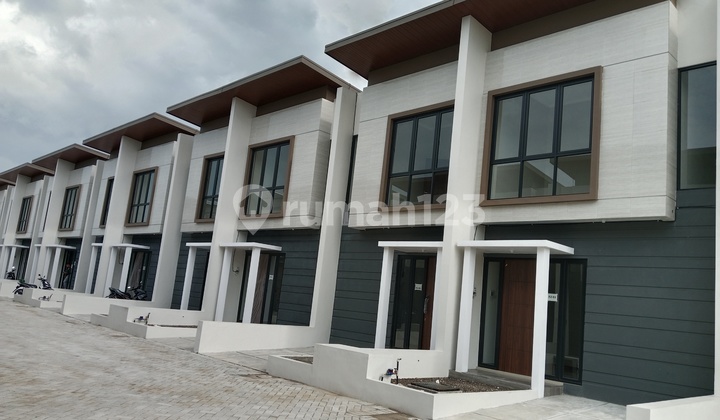 East Surabaya House Rungkut Alana Wonorejo 2