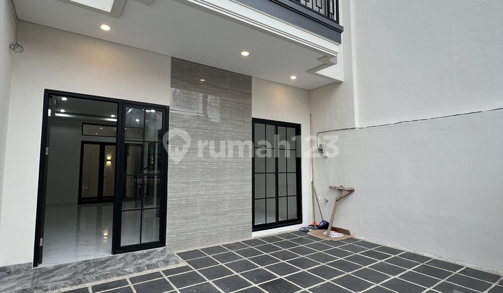 Rumah Surabaya Kenjeran' Pantai Mentari Grees Redy