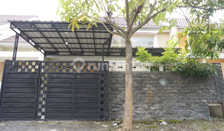 Regency Selangkah Tourism House West Surabaya