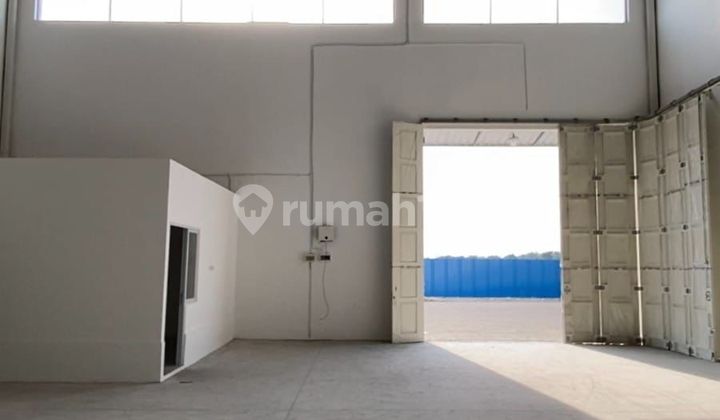 Dkp Warehouse Driorejo Gresik. Mbambe Main Road Driorejo. Dkp Warehouse Driorejo Gresik. Mbambe Main Road Driorejo.