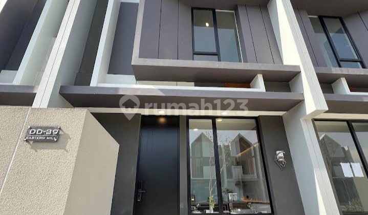 Rumah 2 Lantai Surabaya Timur " Grand Estern " Ciamik Pool Rumah 2 Lantai Surabaya Timur " Grand Estern " Ciamik Pool