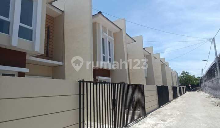 Rumah Kenjeran Pogot Surabya Utara Dekat Jalan Raya Rumah Kenjeran Pogot Surabya Utara Dekat Jalan Raya