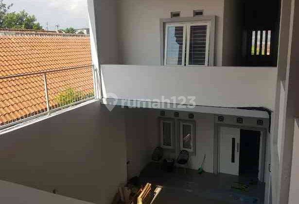 Rumah Kost Jln. Mawar Madiun 1