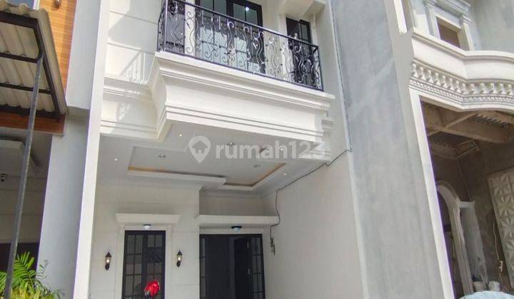 Rumah Classic Dalam Cluster Hanya 10 Menit Ke Tol Tb Simatupang 2