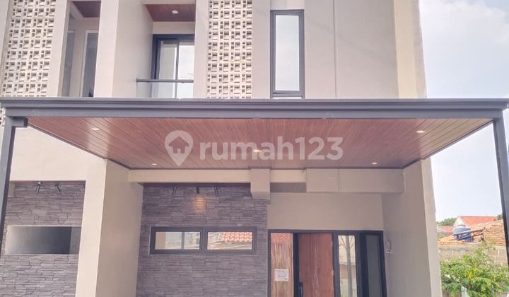Dijual Rumah Minimalis 2.5 Lantai Siap Huni Di Jagakarsa