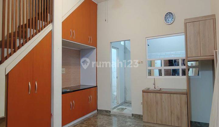  Rumah Secondary Semi Furnished Di Kalisari Jakarta Timur 2