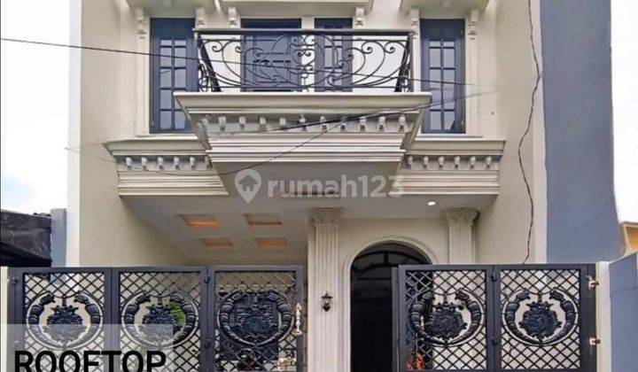 Rumah Mewah Non Cluster 2.5 Lantai Rooftop Pasar Minggu  1