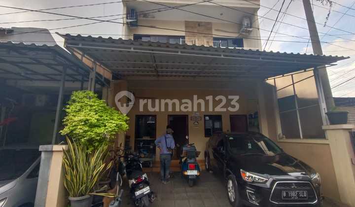 Dijual Cepat Rumah 2 Lantai Lokasi Strategis Di Jagakarsa