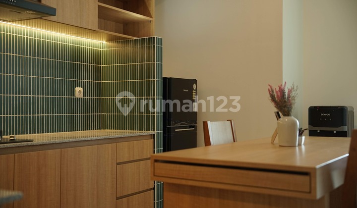 Apartemen Grand Kamala Lagoon 2 BR Furnished Baru