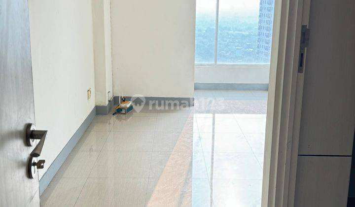 foto lainnya apartemen grand kamala lagoon emerald