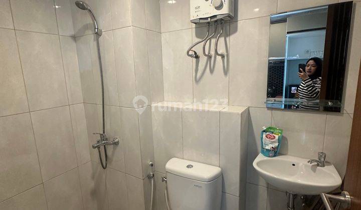 kamar mandi grand kamala lagoon apartemen dijual