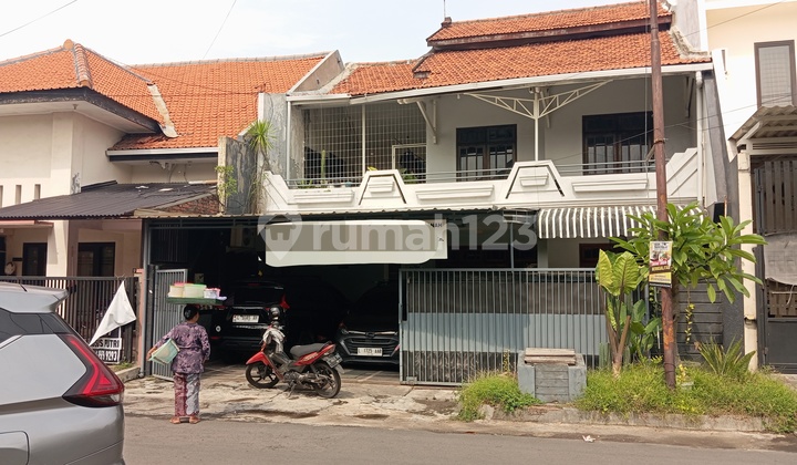 Jual Rumah Kutisari Lokasi Strategis Cocok untuk Kantor Cafe Kost