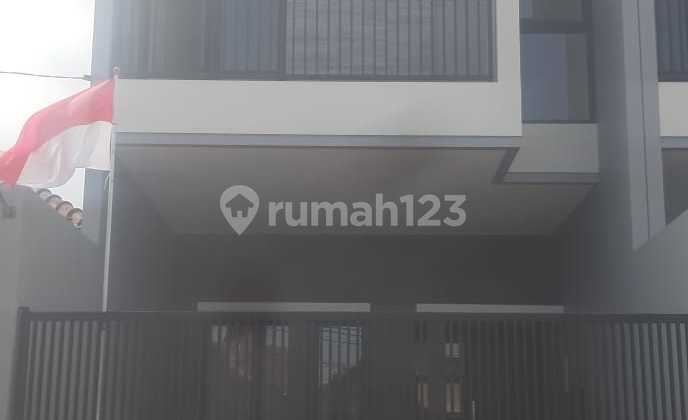 Dijual Rumah Baru lokasi strategis Nirwana Eksekutif Rungkut Surabaya Dijual Rumah Baru lokasi strategis Nirwana Eksekutif Rungkut Surabaya