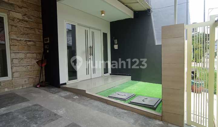 Minimalist 2-Story Babatan Beach House in Beautiful Kenjeran, Near Sutorejo, Mulyosari, Mentari, Pakuwon City, Wisma Permai 2