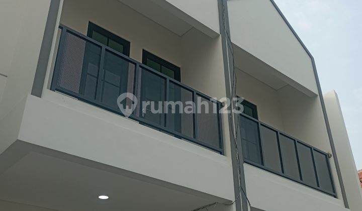 Rumah Karang Empat Virgo Dkt Karang Asem Ploso Kalijudan Lebak Kapas Krampung