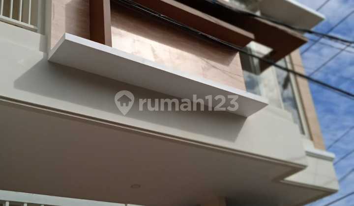 Rumah RUNGKUT ASRI Minimalis Modern Dkt Mapan Purimas MERR Ubaya UPN McD SHM 2
