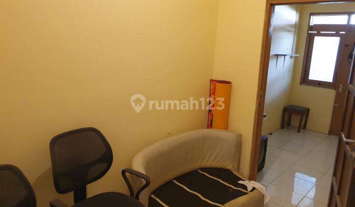 Unfurnished Rumah 2