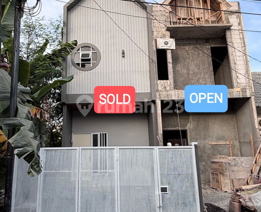 SCANDINAVIAN MODERN 2-STORY HOUSE Location: Gununganyar Emas 14 Housing - East Surabaya