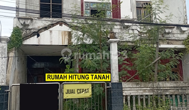 Pondok Candra Old House, Land Price 6 Million per M2, Near Rungkut, Juanda Airport Toll Road, Purimas.