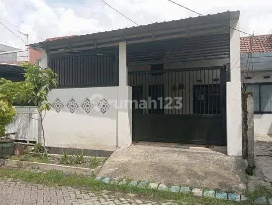 Disewakan Rumah Kahuripan Nirwana Strategis Dekat Tol & Lippo Plaza 1