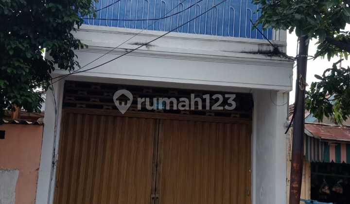 FOR SALE / FOR RENT 2-STORY SHOPHOUSE KARANG EMPAT BESAR 243 Surabaya FOR SALE / FOR RENT 2-STORY SHOPHOUSE KARANG EMPAT BESAR 243 Surabaya