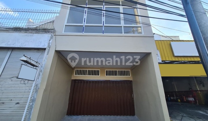 Raya Rungkut Industrial Shop House MAIN ROAD SHM 2 Floors STRATEGIC Near Tenggilis Prapen Jemursari Raya Rungkut Industrial Shop House MAIN ROAD SHM 2 Floors STRATEGIC Near Tenggilis Prapen Jemursari