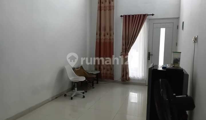 For Rent: Semanggi Tourist House, Wonorejo, Rungkut, Surabaya 2