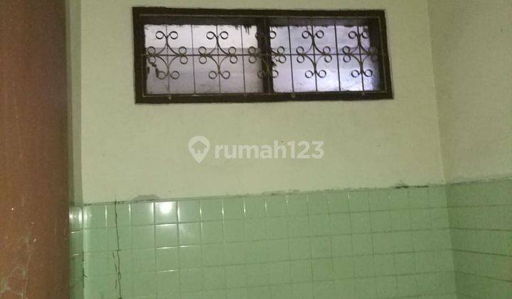 Rumah Kencanasari Hitung Tanah Mayjen Sungkpno 2