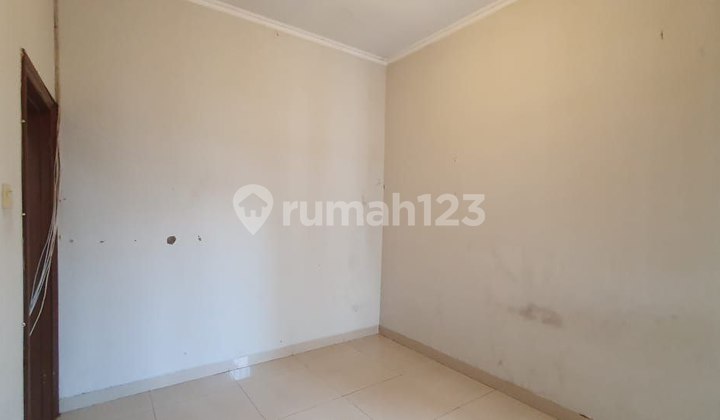 Rumah Murah Siap Huni Dalam Komplek Pinus Regency 2