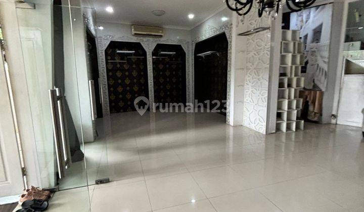 Rumah 2 Lantai Bagus SHM di Burangrang, Bandung 2