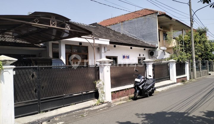 Office House in Kembar Sriwijaya BKR Bandung City 2